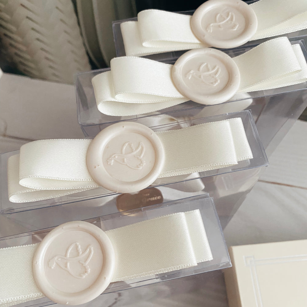 Personalized Acrylic Cross Favors – Custom Mirror Gifts for Baptism, Christening, Holy Communion, or Confirmation Personalized Acrylic Cross Favors – Custom Mirror Gifts for Baptism, Christening, Holy Communion, or Confirmation