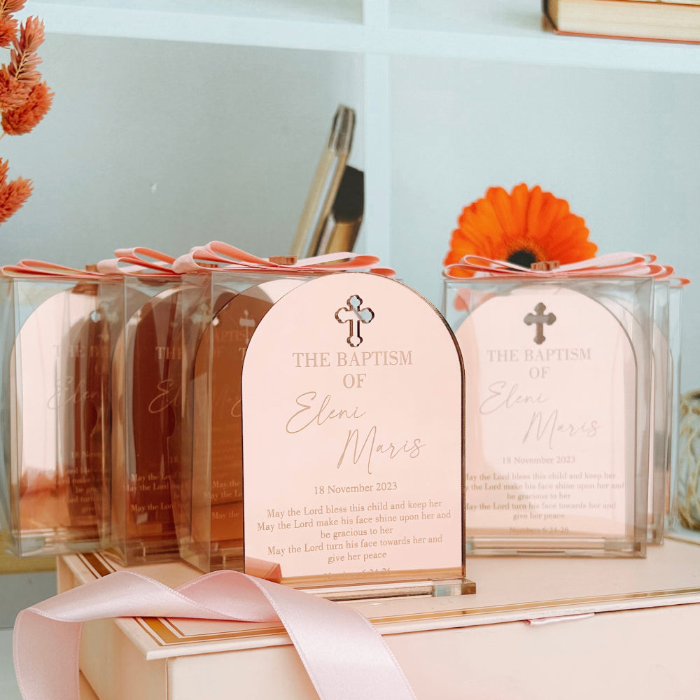 Recuerdos de bautizo de Emily Murphy con espejo dorado Recuerdos de bautizo de Emily Murphy con espejo dorado