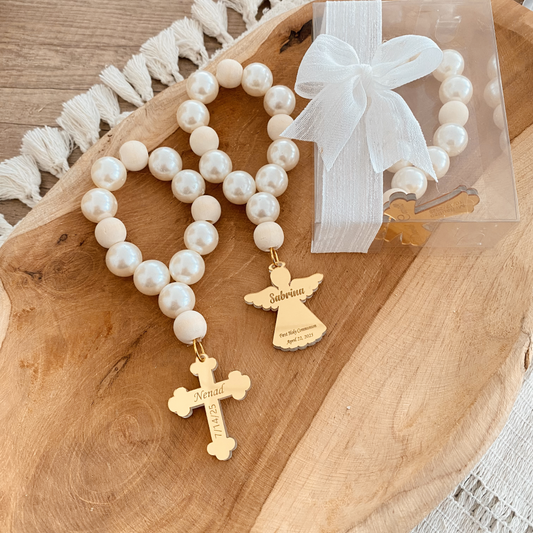 Personalized Mini Wooden Rosary Favor – Custom Baptism & First Communion Gift with Acrylic Charm Options