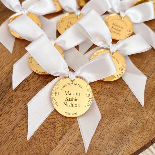 Personalized Acrylic Wedding Favor Tag – Elegant Round Mirror Thank You Tags with Bow for Guests