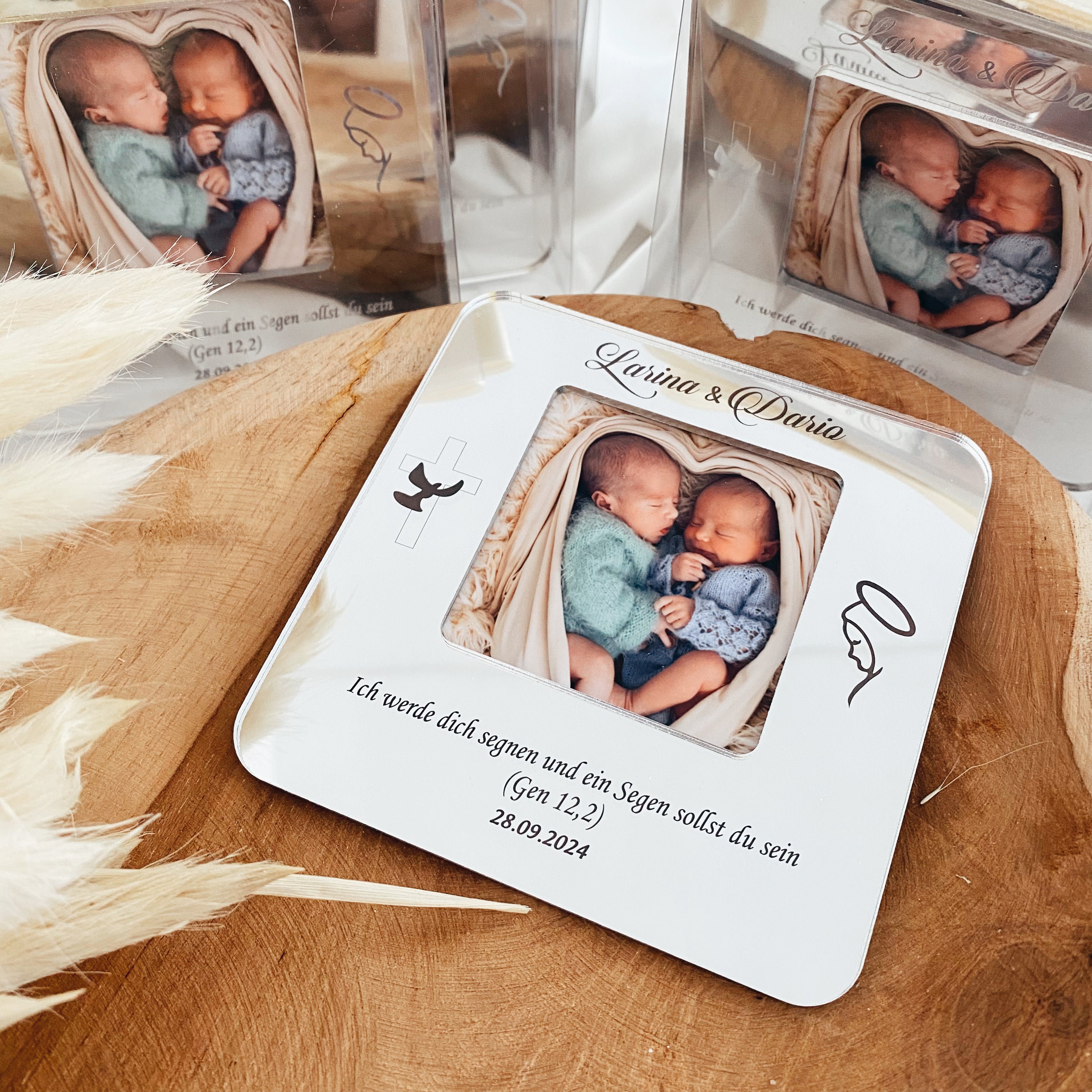 Personalisierter Taufspiegel Acrylrahmen mit Ständer Neu